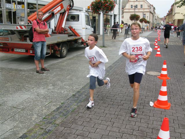 ../Images/BenefizlaufMerseburg2010 (86).jpg